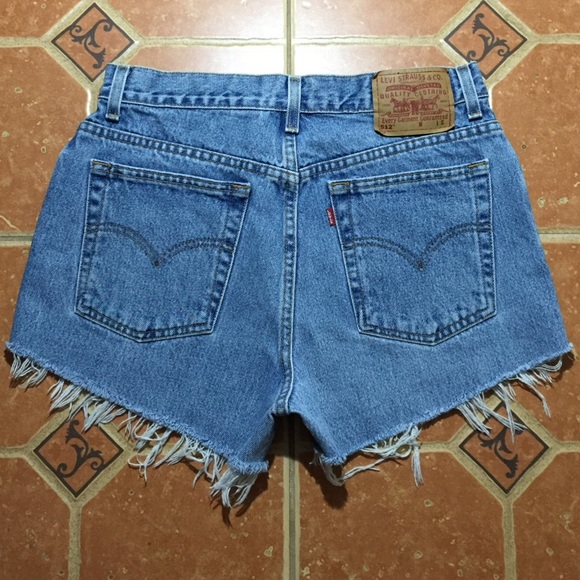 levi high waisted mom shorts
